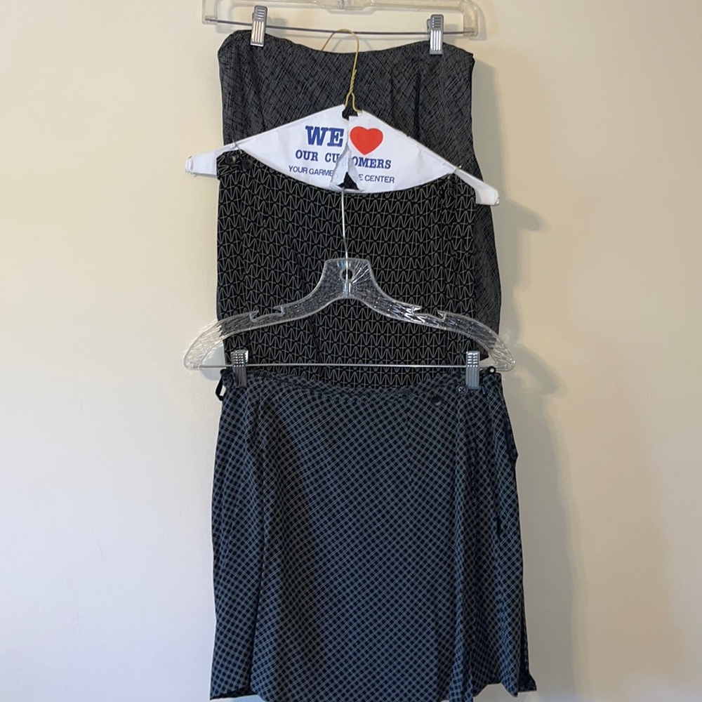 Three banana republic silk skorts